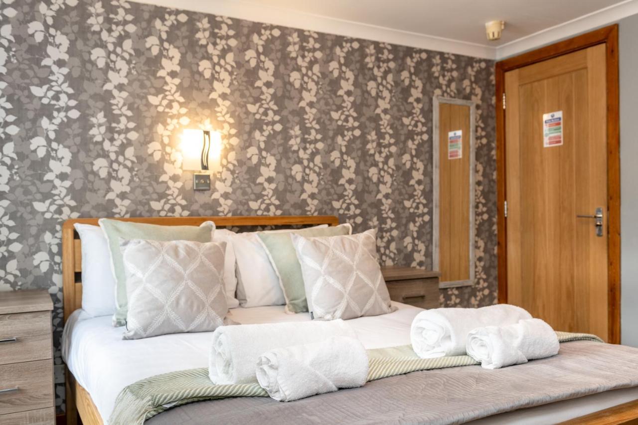 The New Lodge Pontardawe Eksteriør bilde